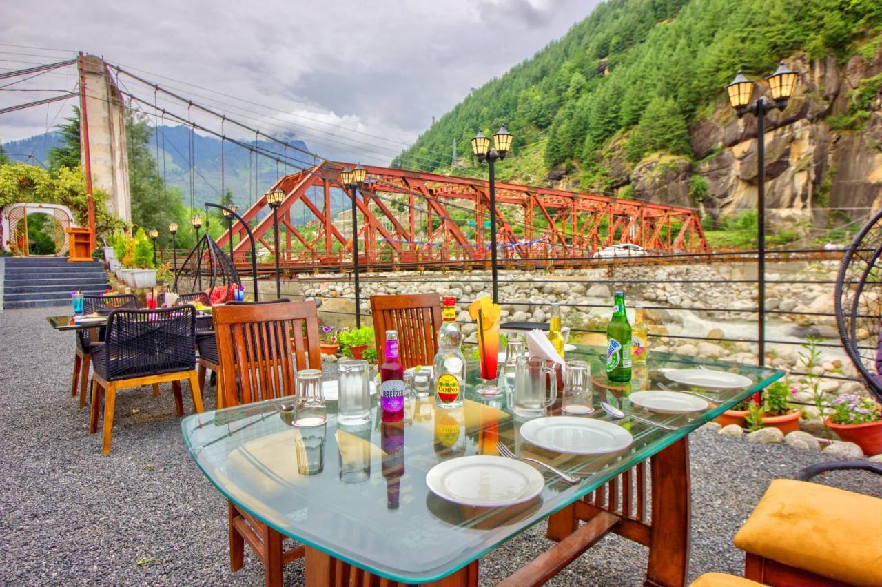 Paradise-The Whitehouse Cafe Manāli Екстериор снимка